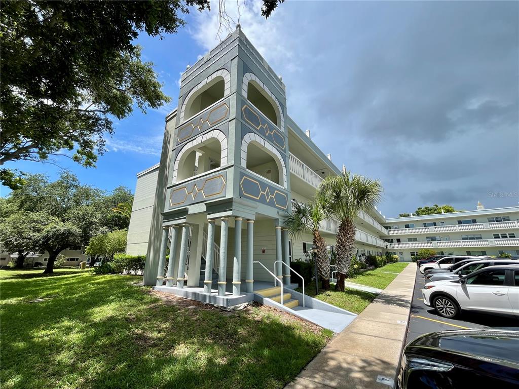 Property for sale at 2292 COSTA RICAN DRIVE UNIT 22, CLEARWATER, FL, 33763