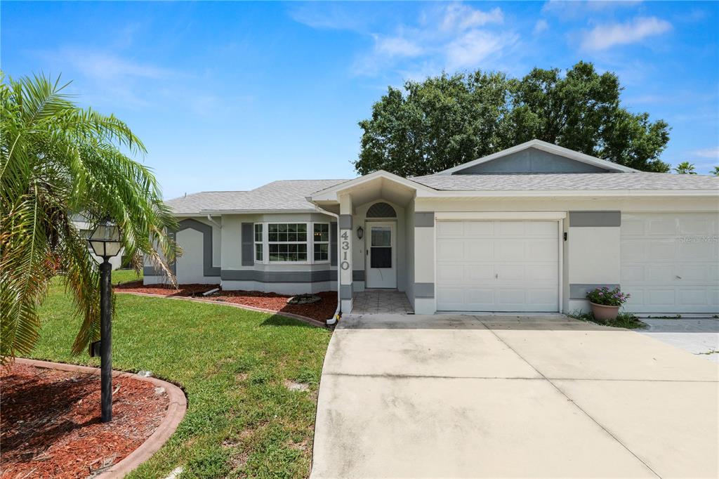 Property for sale at 4310 VANTAGE CIRCLE, SEBRING, FL, 33872