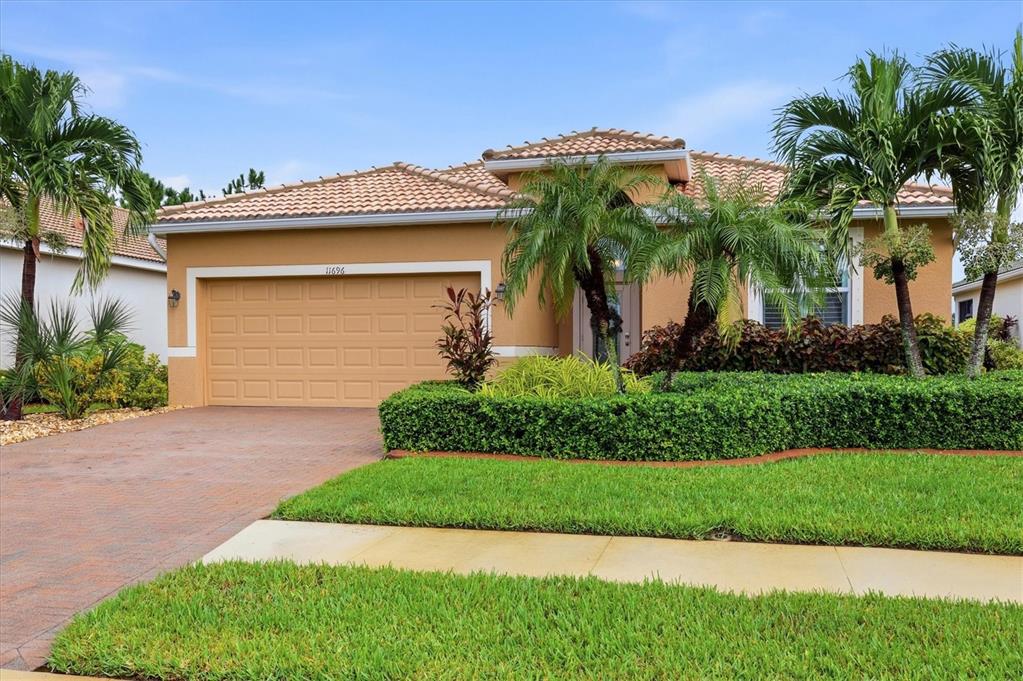 Property for sale at 11696 SPOTTED MARGAY AVENUE, VENICE, FL, 34292