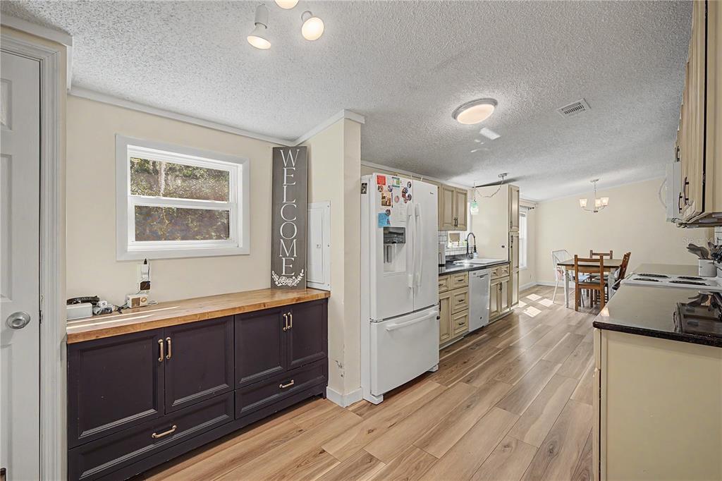 Property for sale at 3935 EWELL ROAD, LAKELAND, FL, 33811