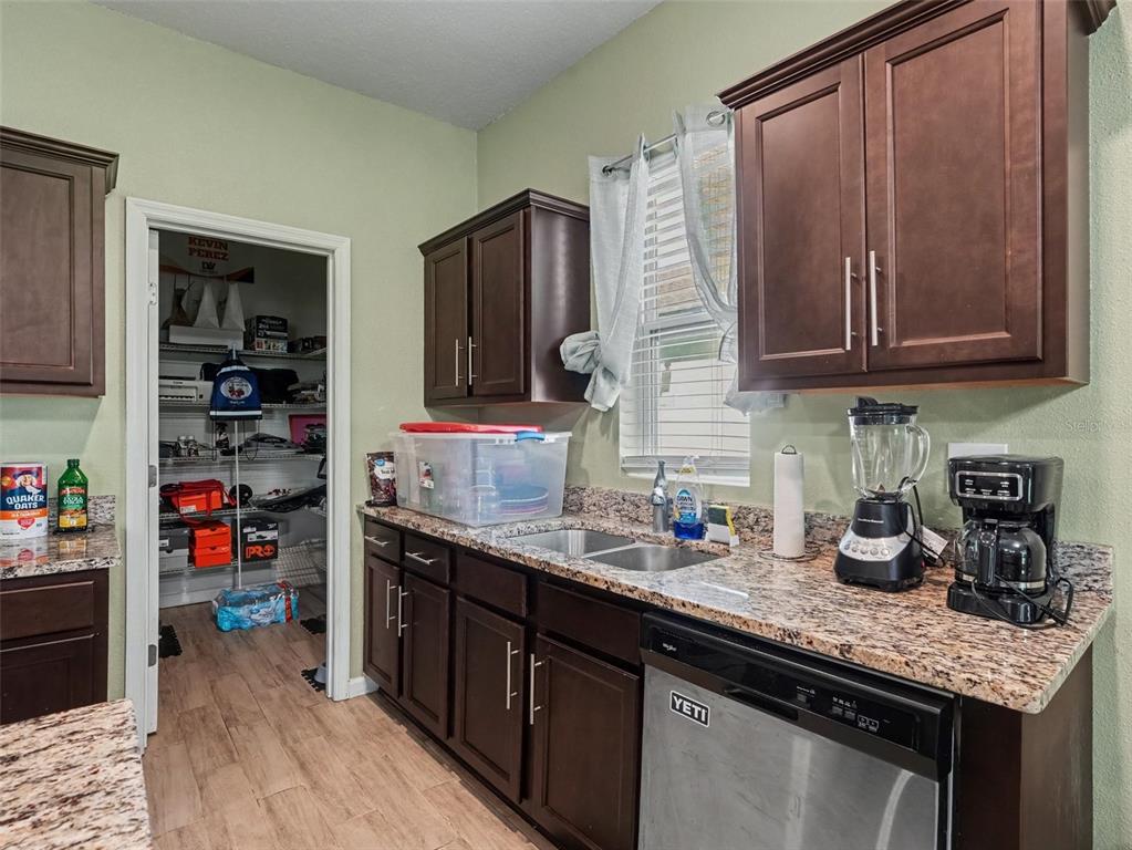 Property for sale at 1096 ROBERTA ROAD, LAKE WALES, FL, 33853