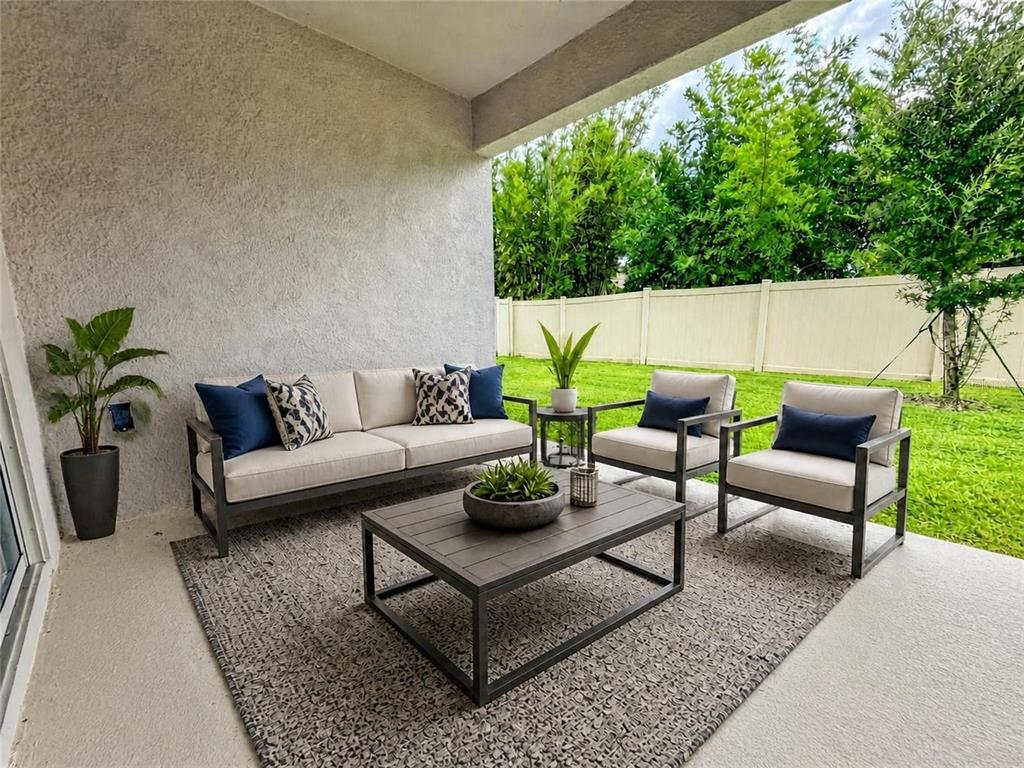Rear Lanai