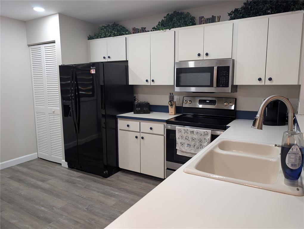 Property for sale at 135 WILD PALM DRIVE, BRADENTON, FL, 34210