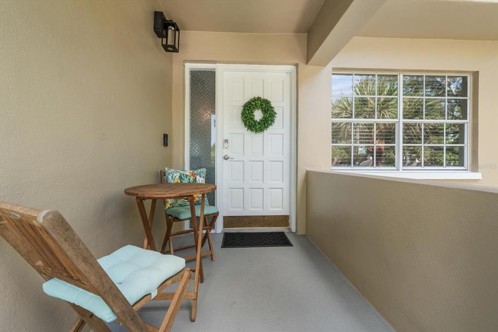 Property for sale at 10811 INDIAN HILLS COURT UNIT 42, SEMINOLE, FL, 33777