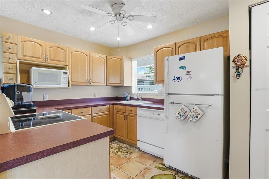 Property for sale at 4289 ISLAND CIRCLE UNIT 1, FORT MYERS, FL, 33919