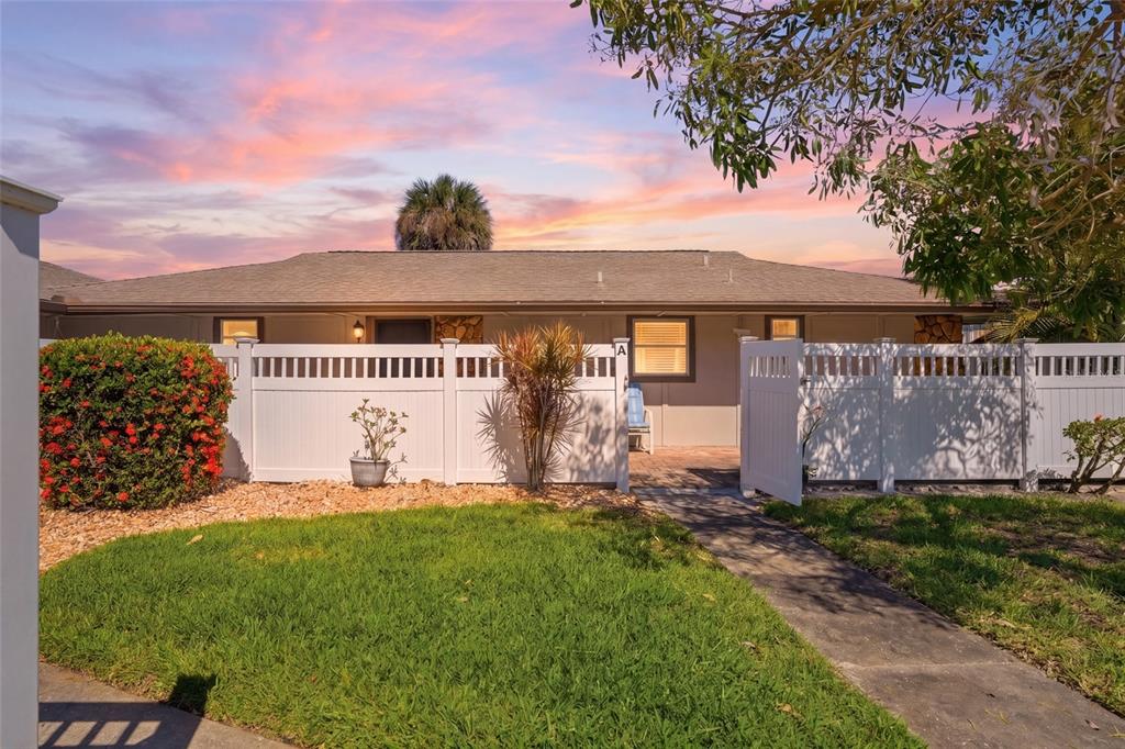 Property for sale at 4289 ISLAND CIRCLE UNIT 1, FORT MYERS, FL, 33919