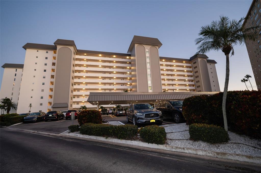 Property for sale at 5130 BRITTANY DRIVE S UNIT 807, ST PETERSBURG, FL, 33715