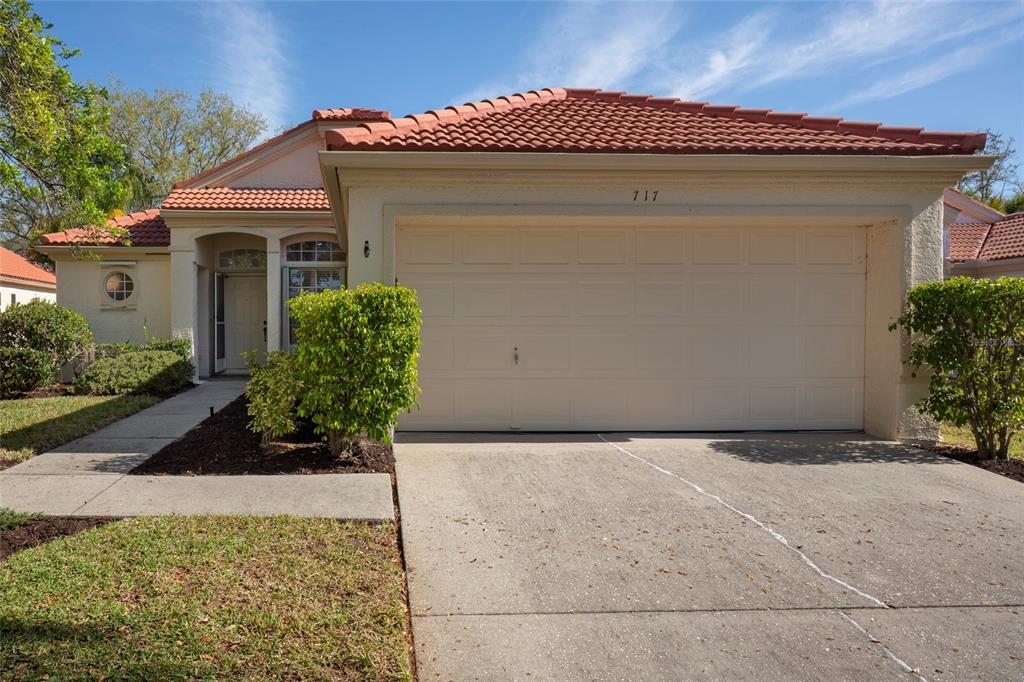 Property for sale at 717 LIGHTHOUSE DRIVE, TARPON SPRINGS, FL, 34689