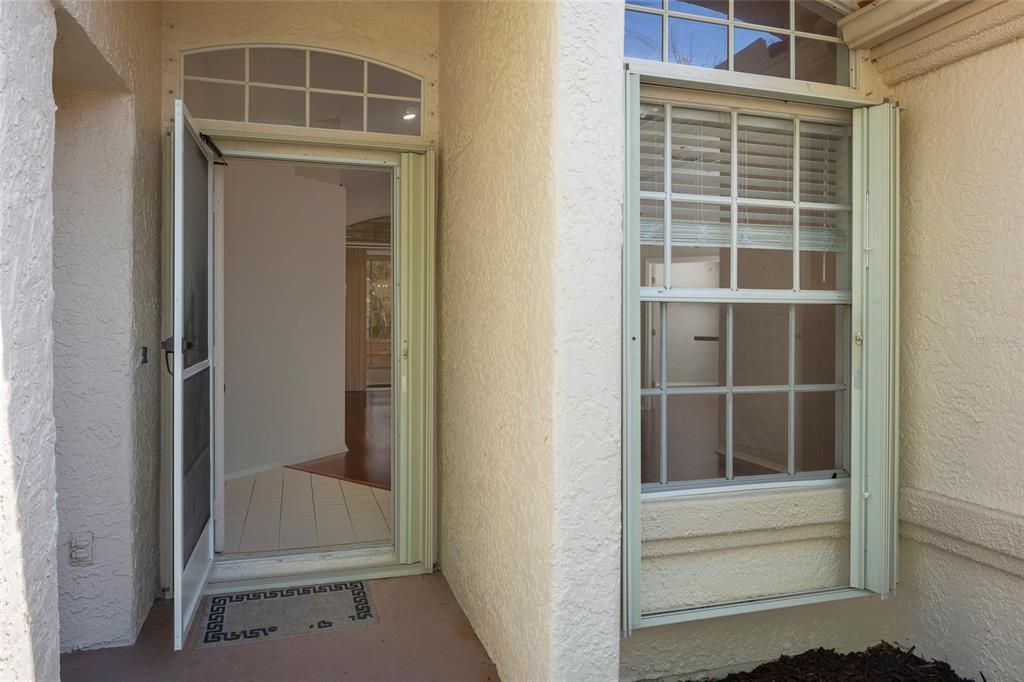 Property for sale at 717 LIGHTHOUSE DRIVE, TARPON SPRINGS, FL, 34689