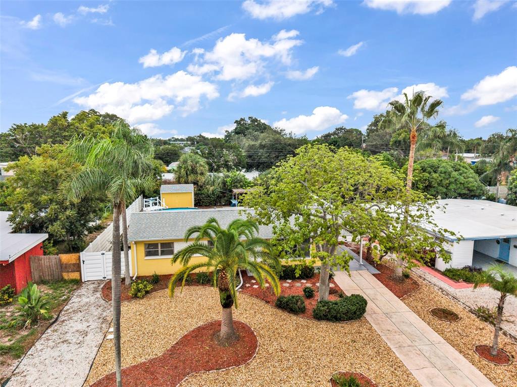 Property for sale at 6235 COLUMBIA DRIVE, BRADENTON, FL, 34207