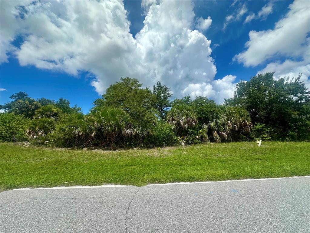 Property for sale at 226 SUNSET ROAD, ROTONDA WEST, FL, 33947