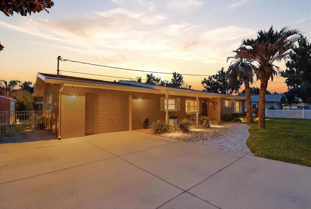 Property for sale at 1302 SE PARADISE AVENUE, CRYSTAL RIVER, FL, 34429