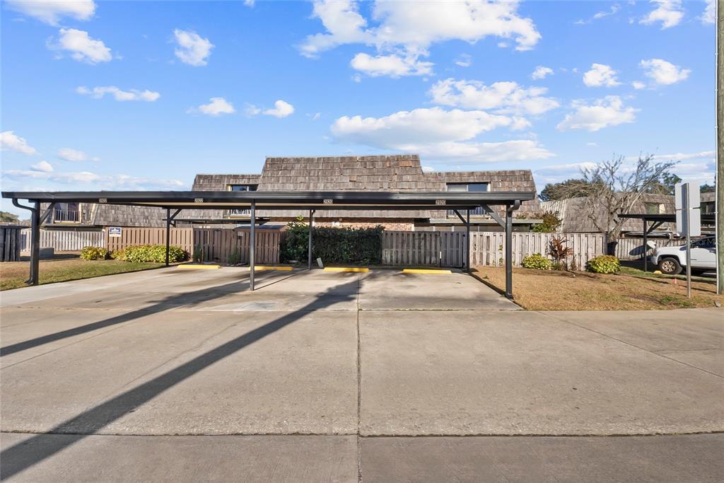 Property for sale at 2920 PECAN AVENUE, LEESBURG, FL, 34748