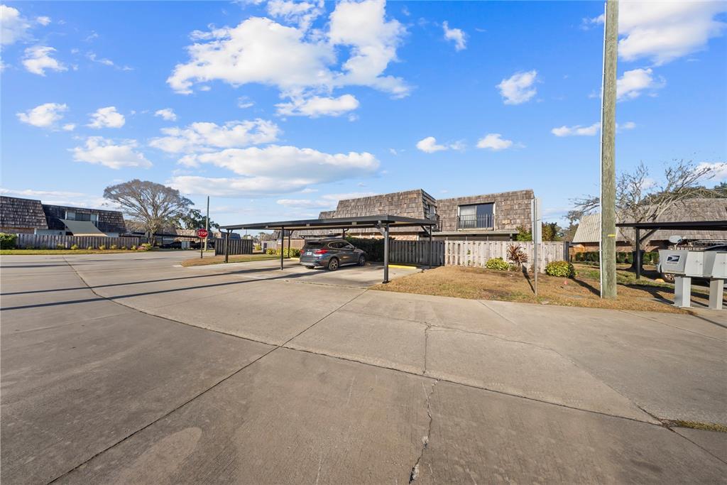 Property for sale at 2920 PECAN AVENUE, LEESBURG, FL, 34748