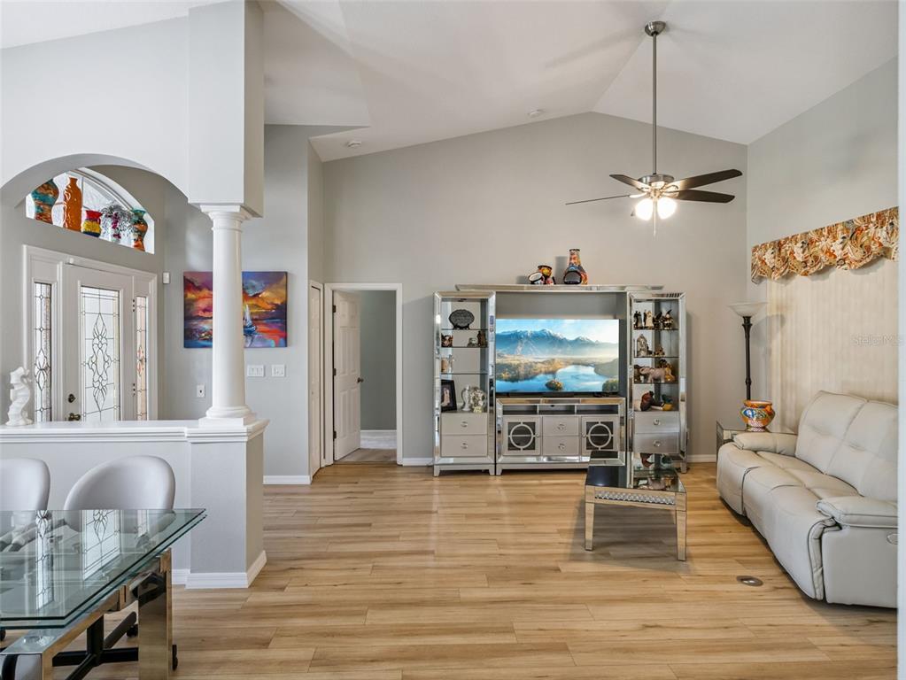 Property for sale at 5602 SQUIRES DRIVE, LEESBURG, FL, 34748
