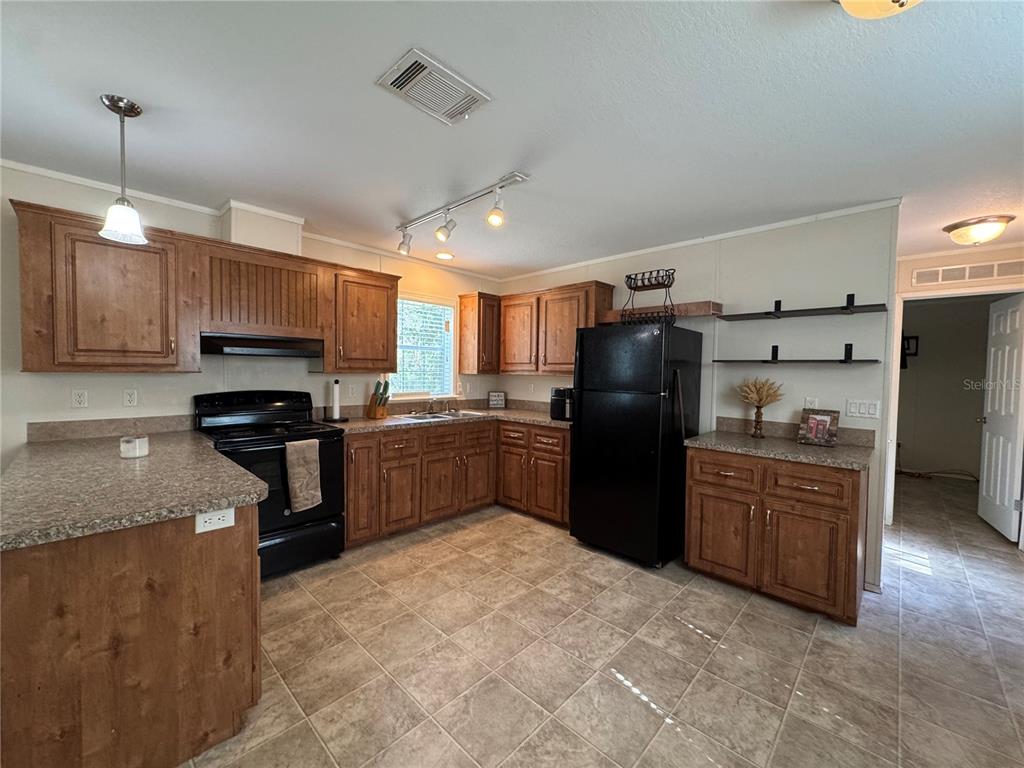 Property for sale at 44 KELLY RIDGE ROAD, FROSTPROOF, FL, 33843
