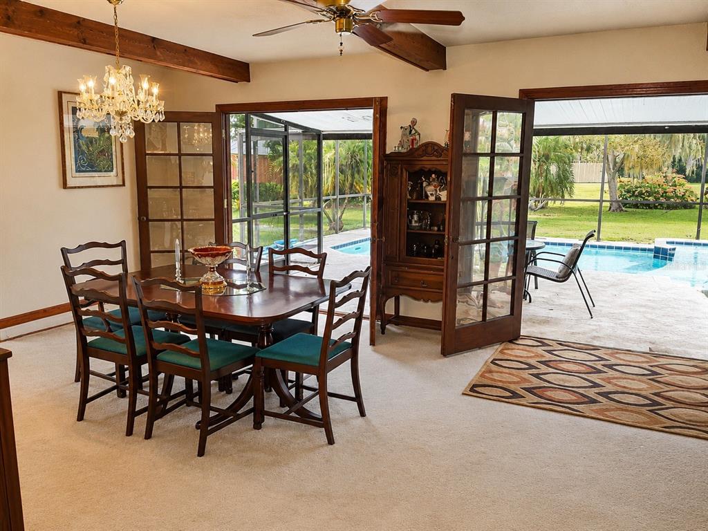 Dining Room (2)