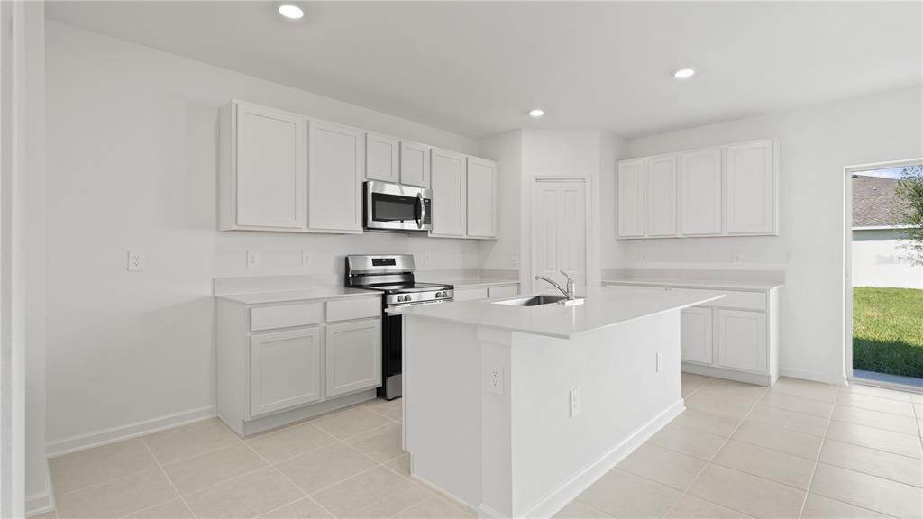Property for sale at 1591 WILLOW GARDEN LOOP, EUSTIS, FL, 32726