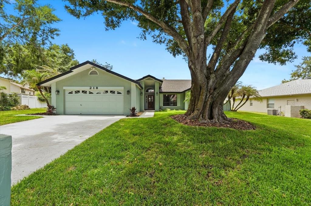 Property for sale at 218 HARTRIDGE HILLS DRIVE, WINTER HAVEN, FL, 33881