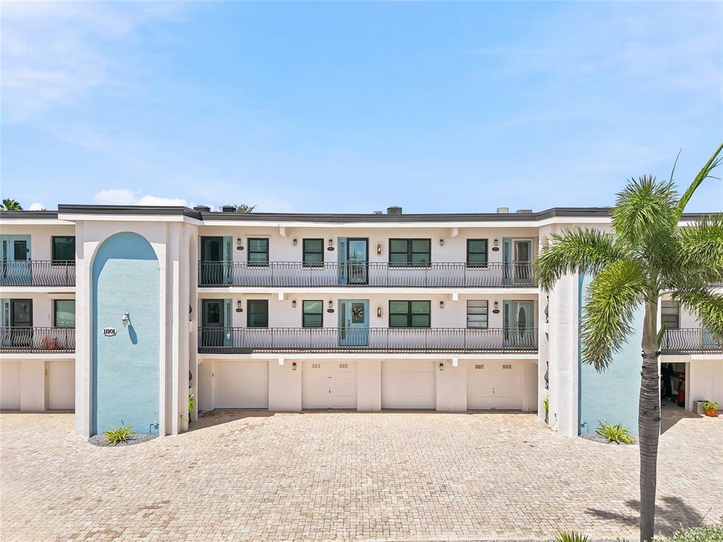 Property for sale at 11901 LAGOON LANE UNIT 202, TREASURE ISLAND, FL, 33706