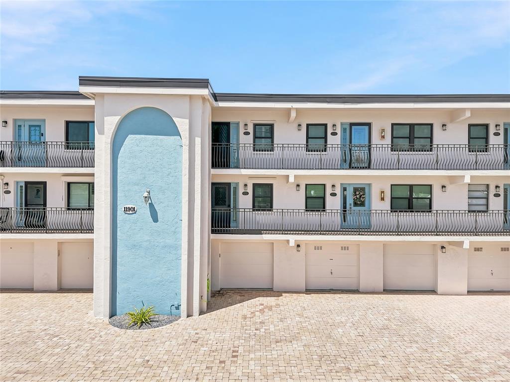 Property for sale at 11901 LAGOON LANE UNIT 202, TREASURE ISLAND, FL, 33706