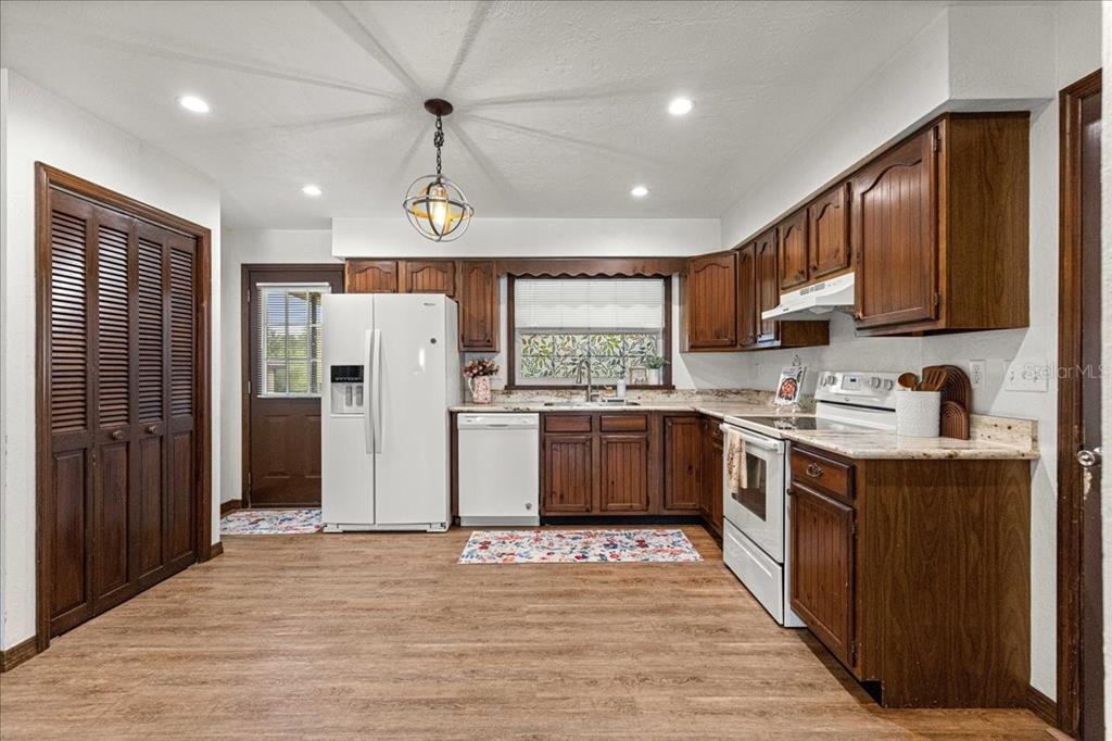 Property for sale at 5741 NE 4TH PLACE, OCALA, FL, 34470