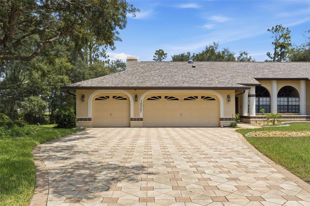 3 car garage