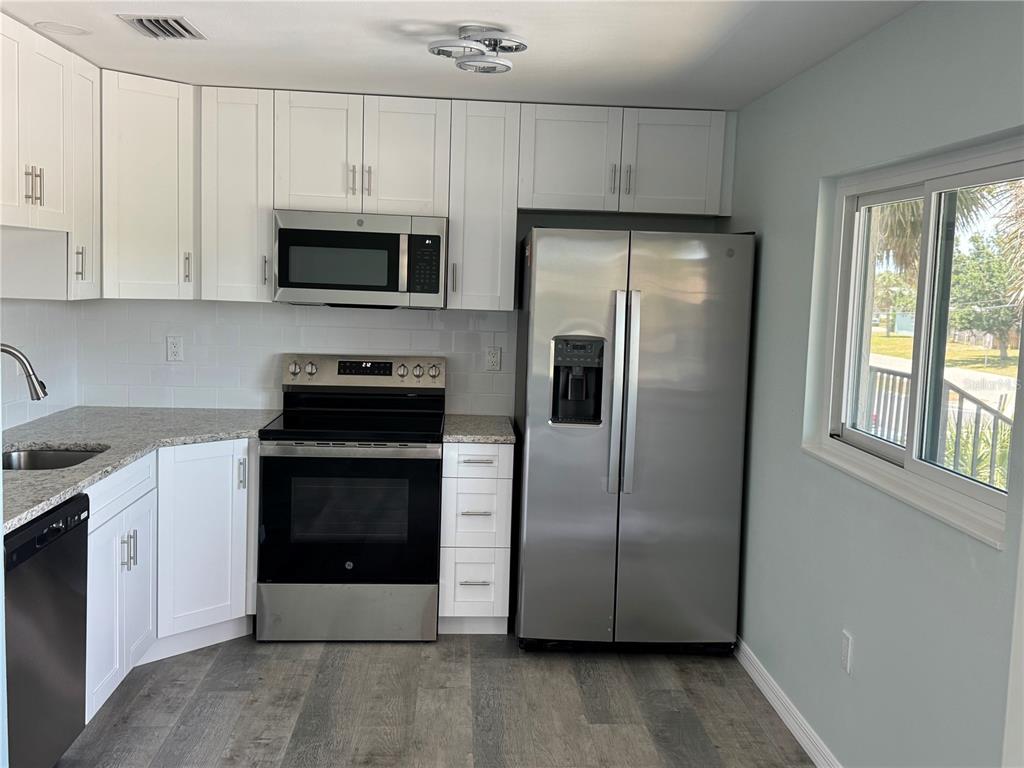 Property for sale at 1258 BARBARA DRIVE UNIT 202, VENICE, FL, 34285
