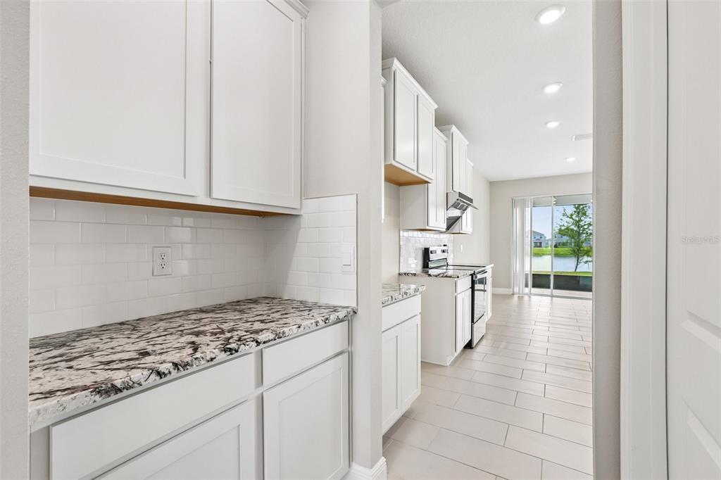 Property for sale at 327 MANGROVE MANOR DRIVE, APOLLO BEACH, FL, 33572
