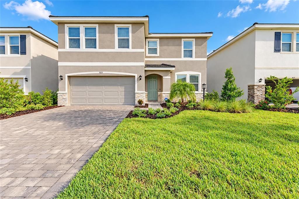 Property for sale at 18211 THISTLEBERRY PLACE, LAKEWOOD RANCH, FL, 34211