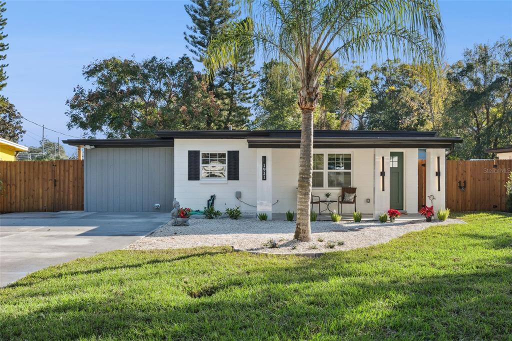 Property for sale at 1931 CLOVERLAWN AVENUE, ORLANDO, FL, 32806