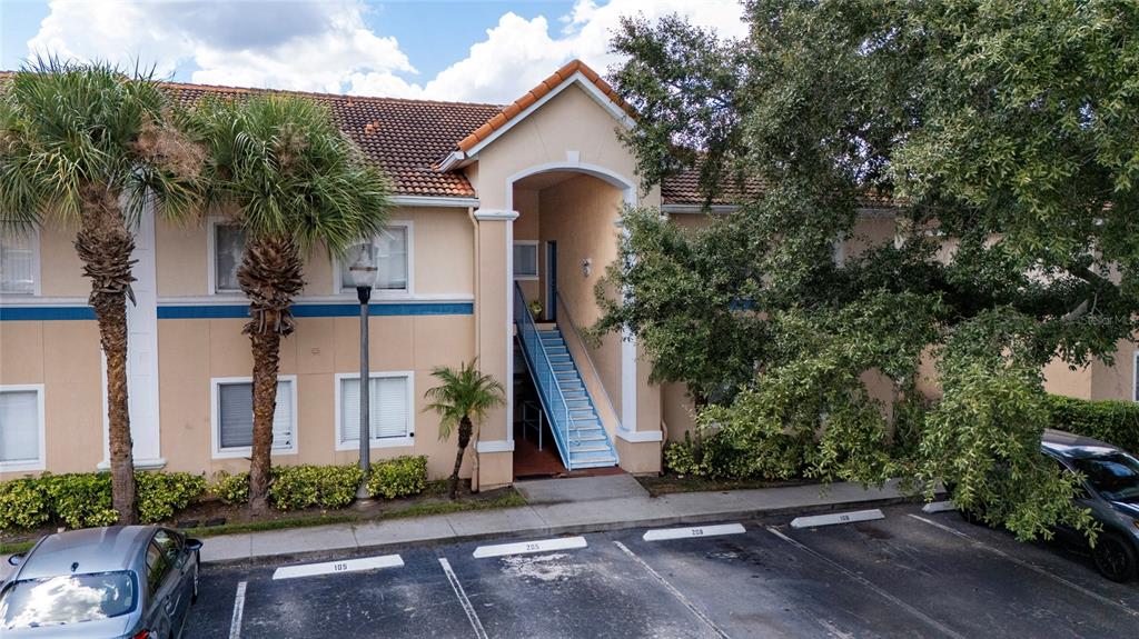 Property for sale at 515 VILLA DEL SOL CIRCLE UNIT 205, ORLANDO, FL, 32824
