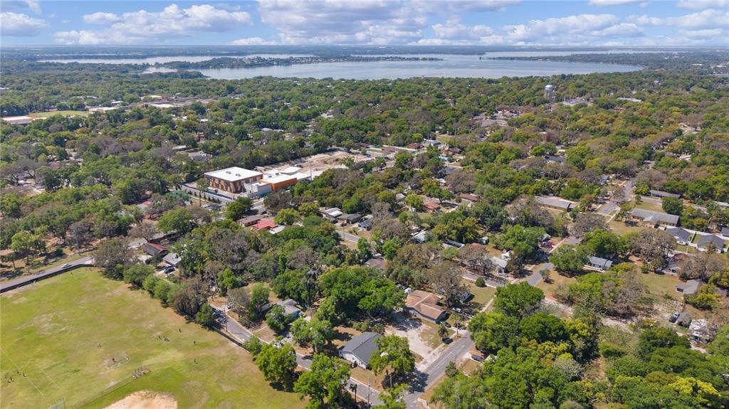Property for sale at 1124 N GRANT AVENUE, MOUNT DORA, FL, 32757