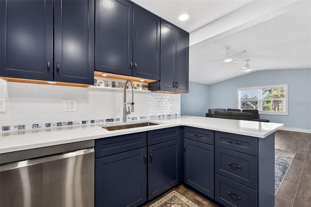 Property for sale at 8711 BAY CREST LANE, TAMPA, FL, 33615