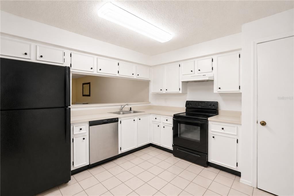 Property for sale at 602 SAINT HENRY DRIVE, BRANDON, FL, 33511