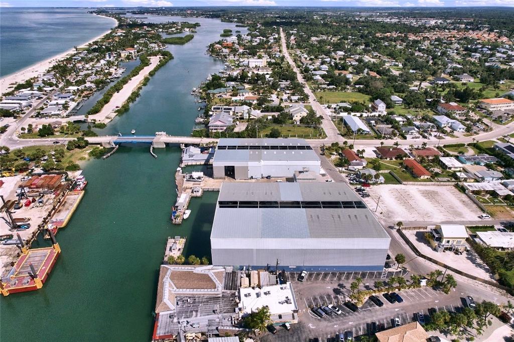 Property for sale at 100 CIRCUIT ROAD UNIT S-7, NOKOMIS, FL, 34275