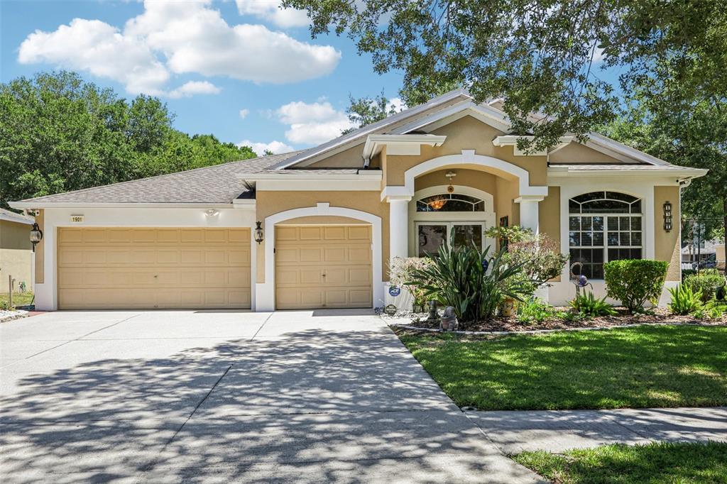 Property for sale at 1901 HEARTLAND CIRCLE, VALRICO, FL, 33594