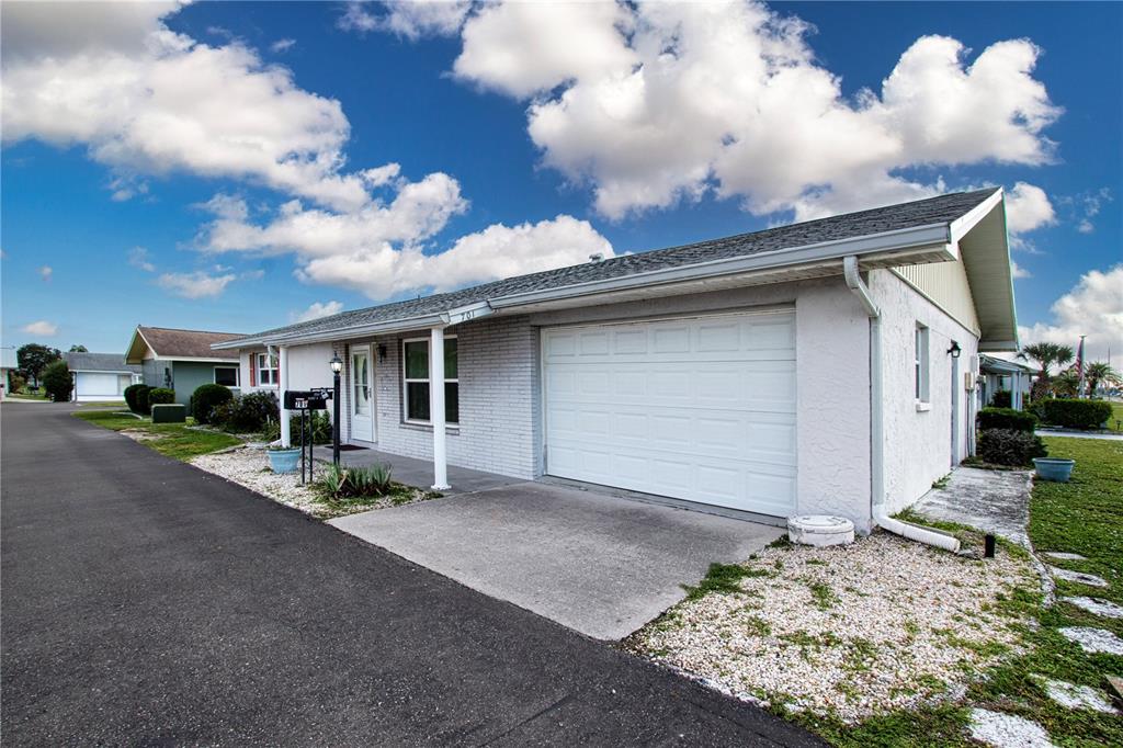 1 Car garage