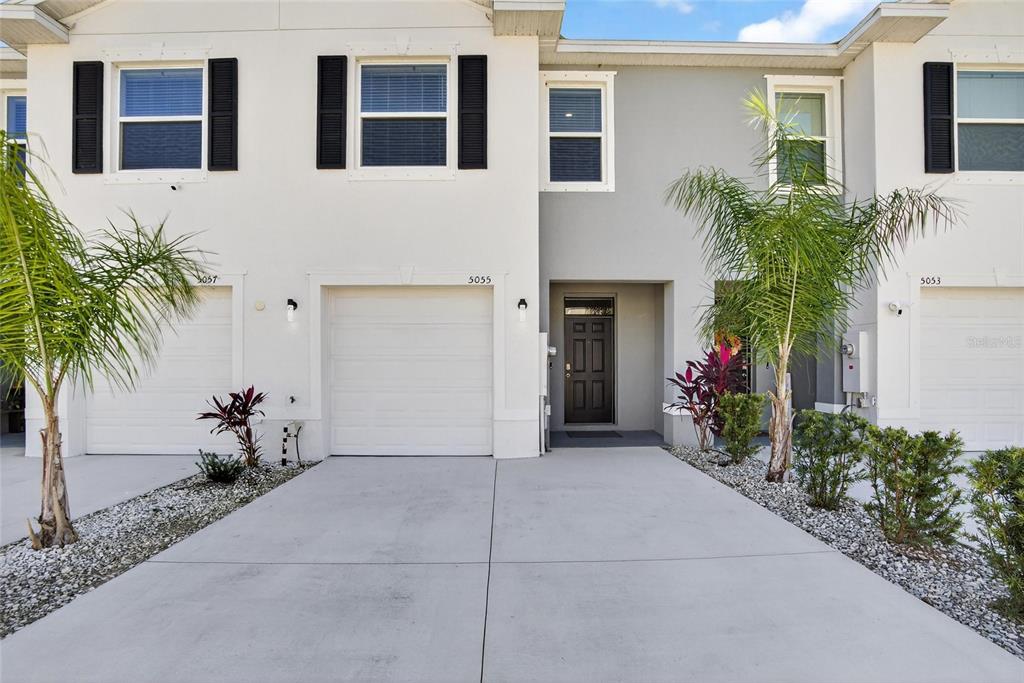 Property for sale at 5055 CAPTAIN DAVIS DRIVE, WIMAUMA, FL, 33598