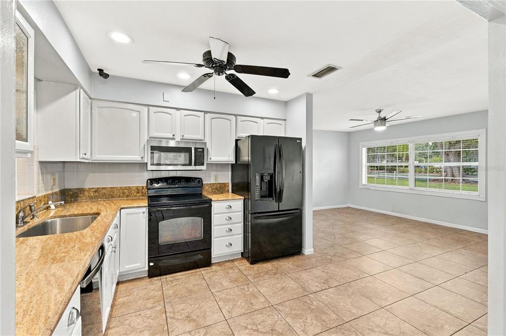 Property for sale at 1215 LAKESHORE BOULEVARD, ST CLOUD, FL, 34769
