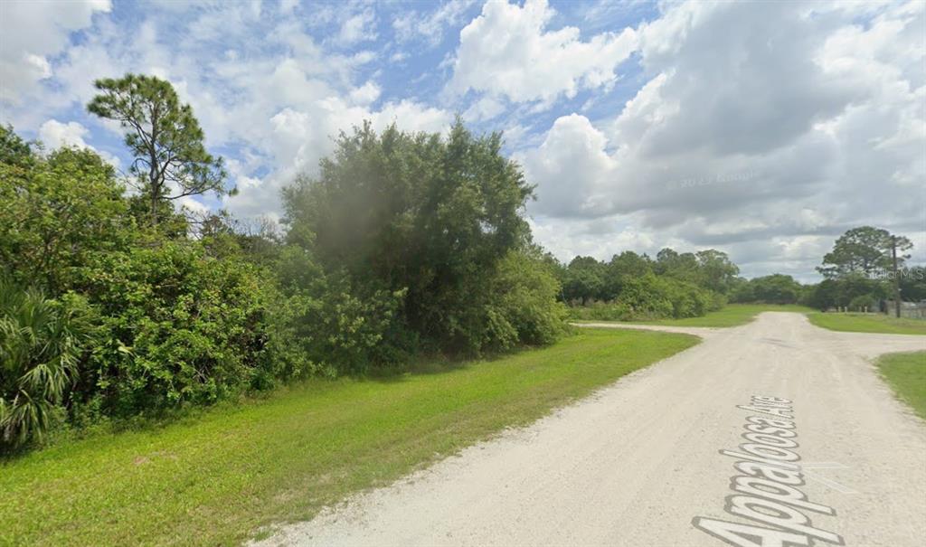Property for sale at 869 APPALOOSA AVENUE, CLEWISTON, FL, 33440