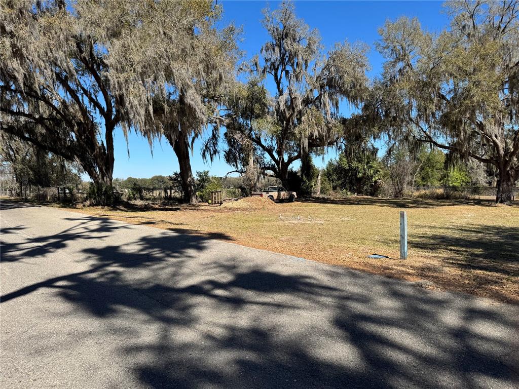 Property for sale at 5525 W EVANS STREET, COLEMAN, FL, 33521