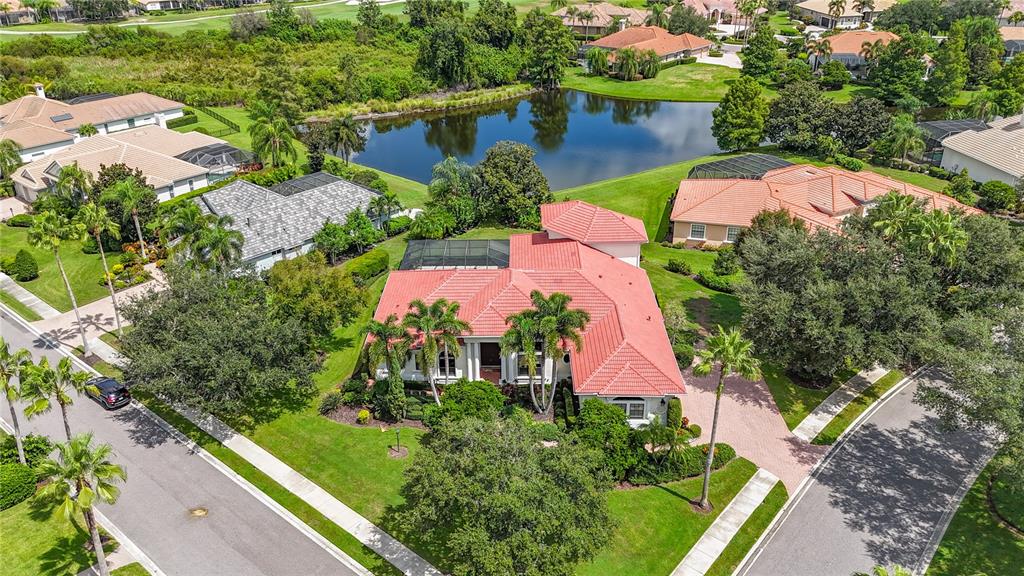 Property for sale at 7819 ROSEHALL COVE, LAKEWOOD RANCH, FL, 34202
