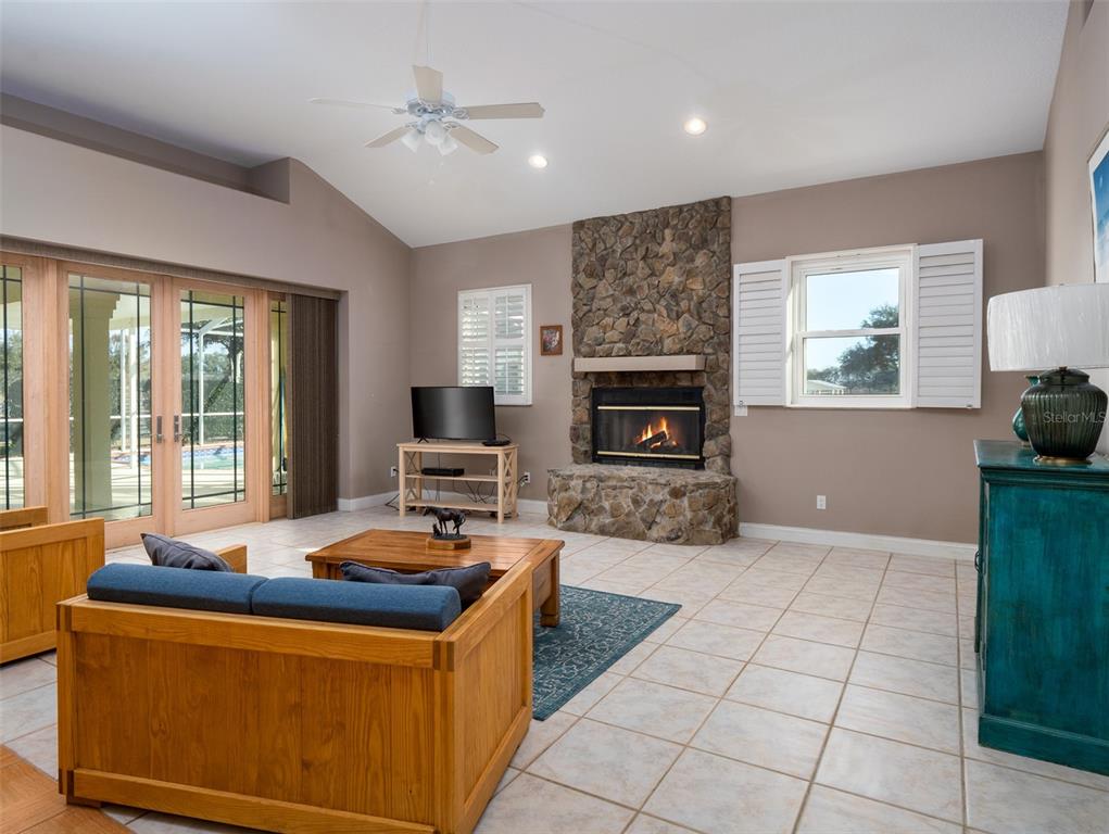 Property for sale at 2185 NW 114TH LOOP, OCALA, FL, 34475