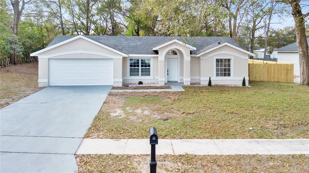 Property for sale at 1120 DUNBRIDGE STREET, APOPKA, FL, 32703