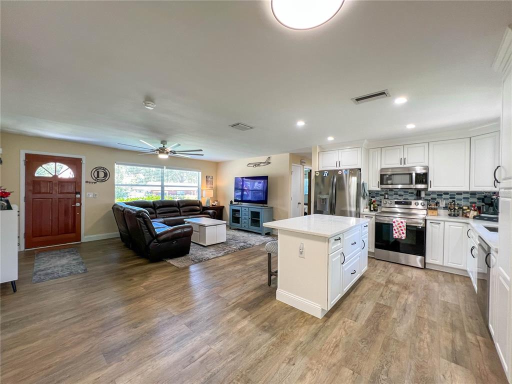 Property for sale at 1524 S FREDRICA AVENUE, CLEARWATER, FL, 33756