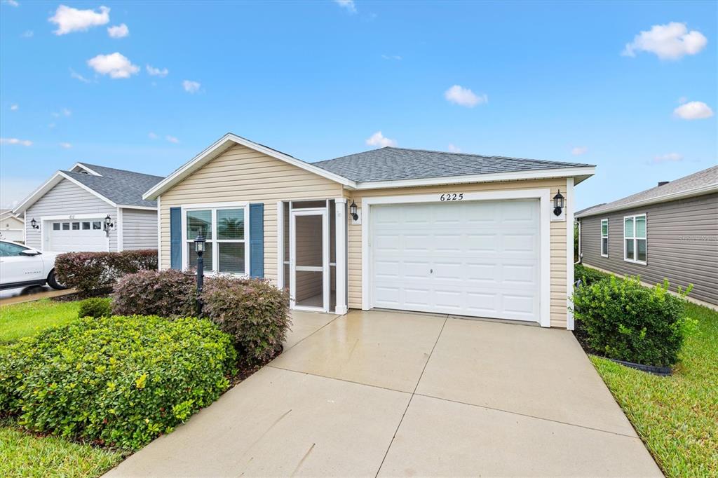 Property for sale at 6225 DINGMAN WAY, THE VILLAGES, FL, 32163