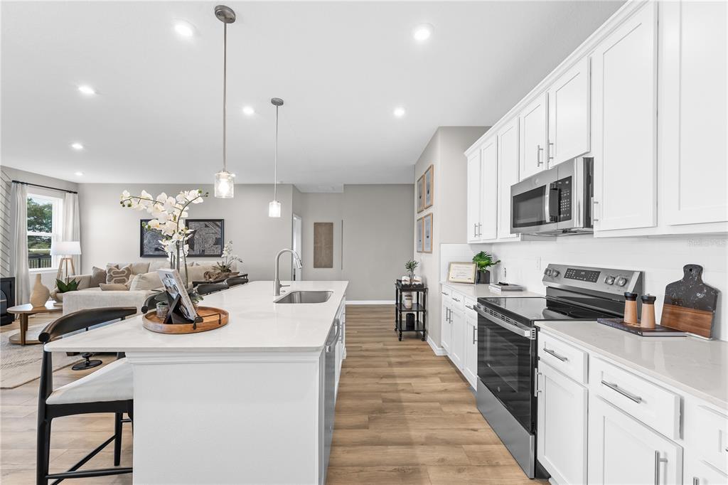 Property for sale at 118 ANCHOR LINE DRIVE, APOLLO BEACH, FL, 33572
