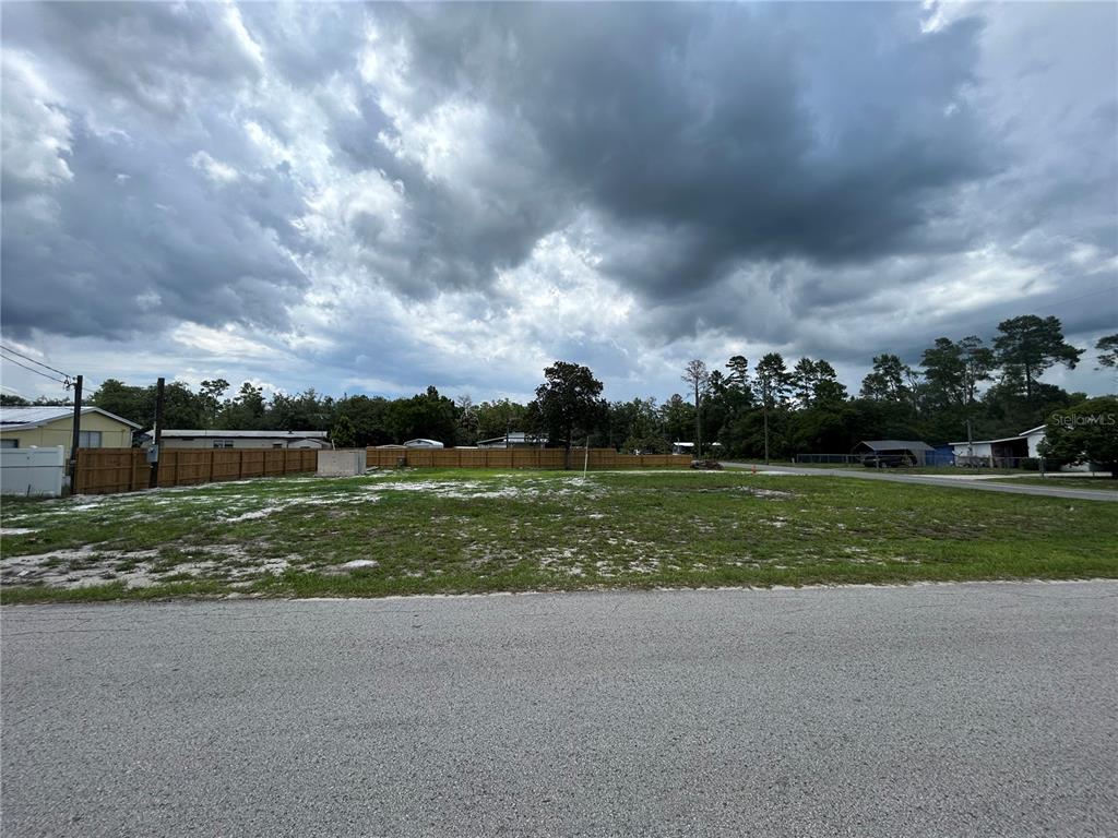 Property for sale at 28245 BOUGAINVILLEA AVENUE, PAISLEY, FL, 32767