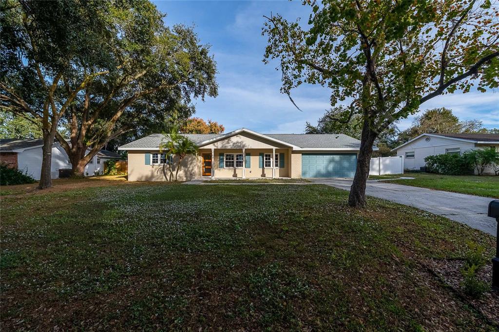 Property for sale at 6212 WOODSFIELD WAY, LAKELAND, FL, 33813